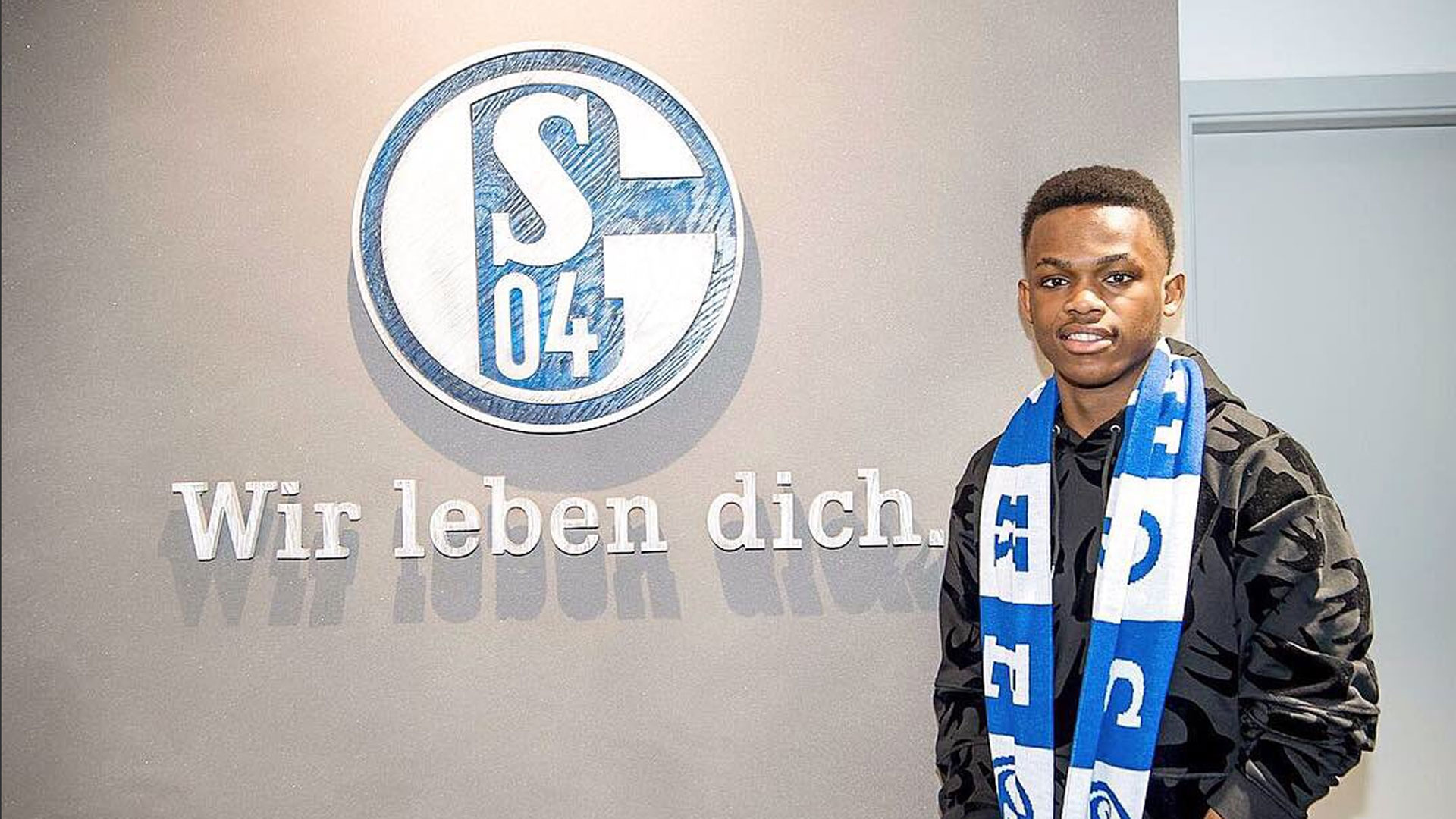 背后的战略 背后的战略