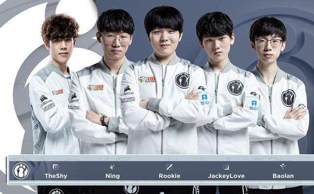 每个人都在 每个人都在